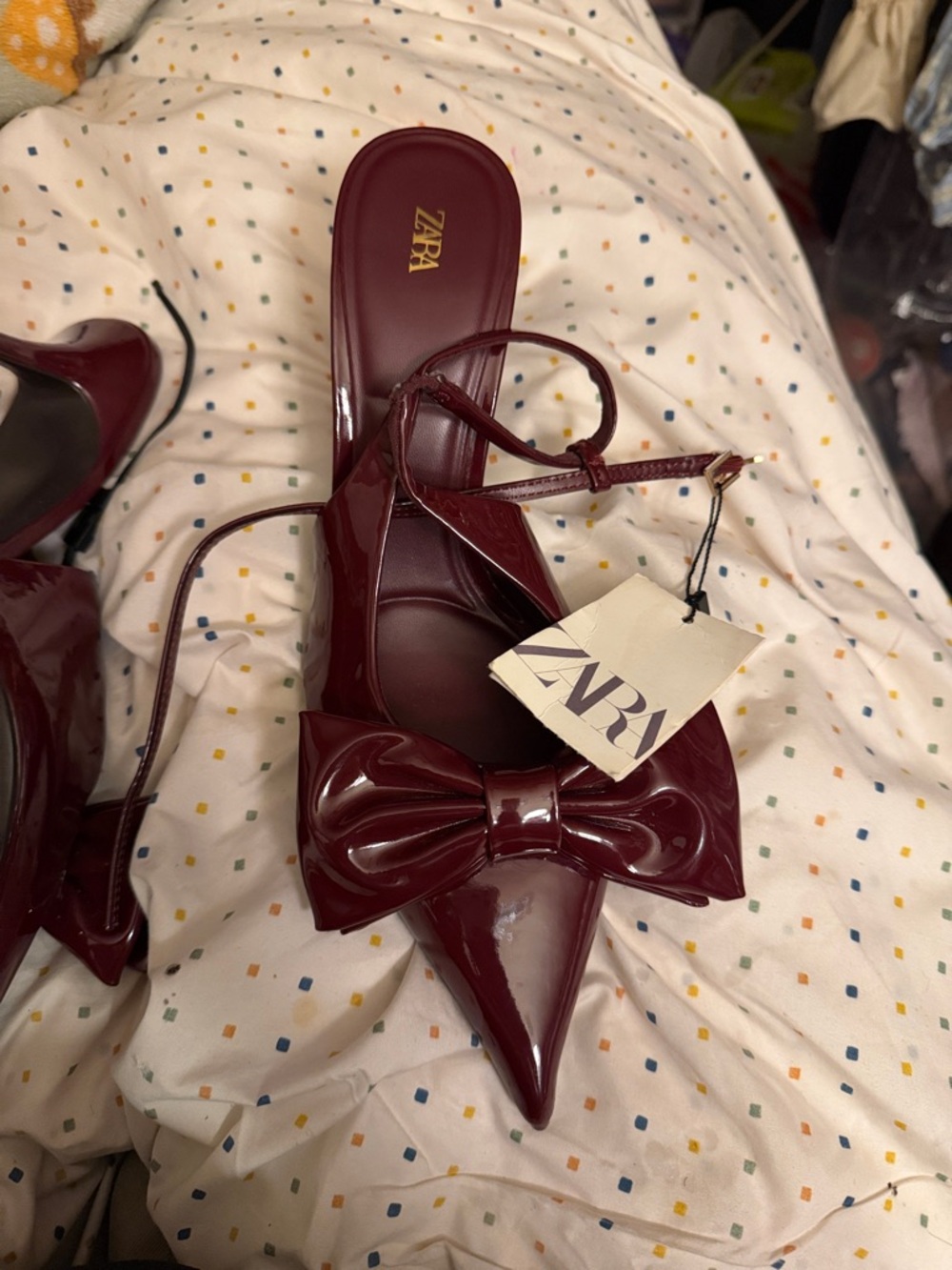 Zara Patent Burgundy Pointed Bow Slingback Flats - Picture 3 of 4
